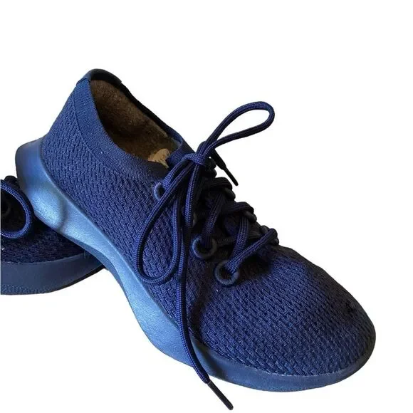 Allbirds | Women’s Lightweight sneakers navy blue running shoes EUC size 8 - Picture 2 of 9